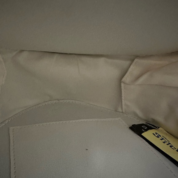 DISNEY Brand Stitch Heart-Shaped Crossbody by BIOWORLD New With Tags - Picture 9 of 13